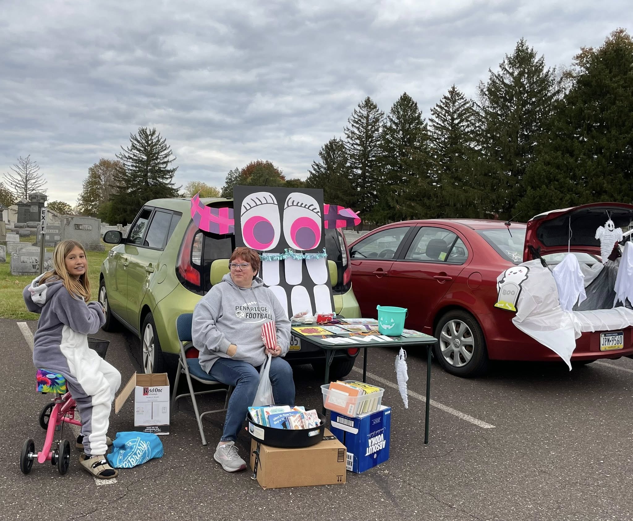 Trunk or Treat Book Station